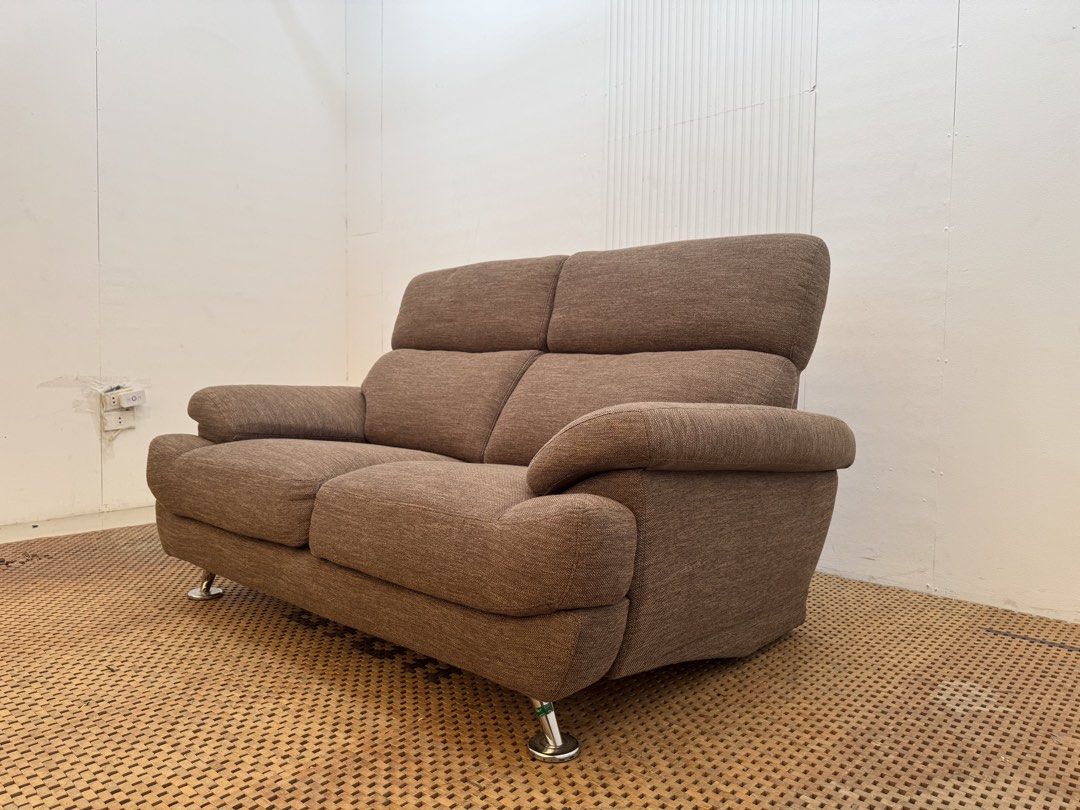 Highback sofa (Category: Sofas) located in Quezon City. Submitted by matetdevis13 (Listing ID 1462391165, Image 3). Description: PFabric 2-Seater Highback Loveseat Sofa Price: 12,500 L55 x W36 x H34.5/15 In good condition Code MJS50-MJ583.