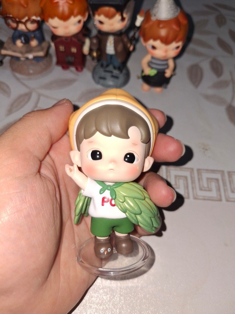 Hirono&Hacipupu (Category: Designer & Blind Box Toys) located in Lipa City. Submitted by gabriels._08 (Listing ID 1462388210, Image 3). Description: PAMIGAY SALE ! PAMIGAY SALE ! HIRONO & HACIPUPU BUNDLE SALE !! for tingi: the geo =400 lamplighter=450 get lucky=380 cabin=250 alien=380 scholar of cranes =250 [Bundle sale] The geographer +lamplighter =750 Get lucky + cabin =580 Alien + Scholar of cranes =580 IF GET ALL CAN DO= 2K + Free acrylic car