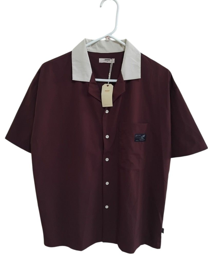 Hisso HK Open Collar Bowling Shirt (Category: Shirts) located in Pasig City. Submitted by hustlexcurate (Listing ID 1462412320, Image 1). Description: Hisso HK Open Collar Bowling Shirt Size S on tag fits MEDIUM Dimensions: 22X28.