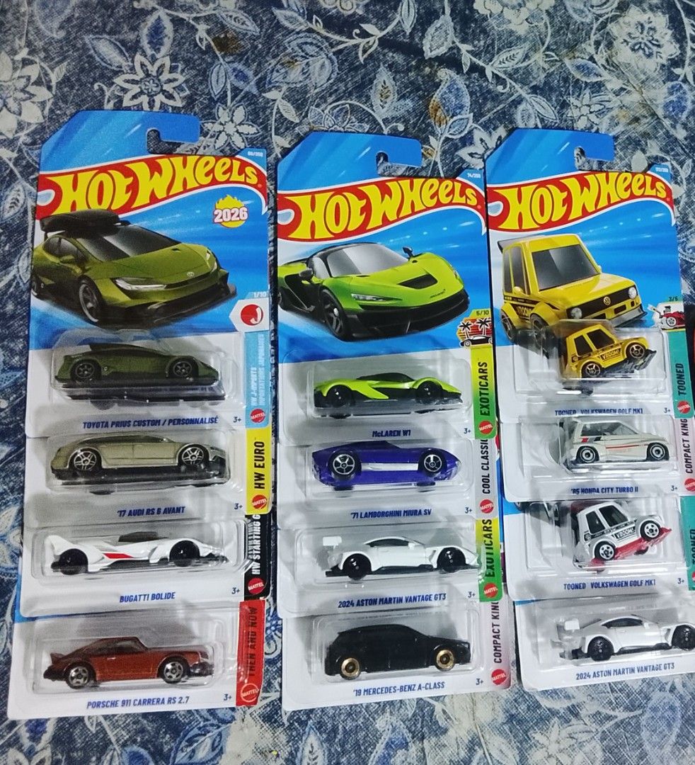 Hotwheels and f1 bburago (Category: Vehicle & Diecast Models) located in Manila. Submitted by f1ferrari (Listing ID 1462280259, Image 2). Description: .