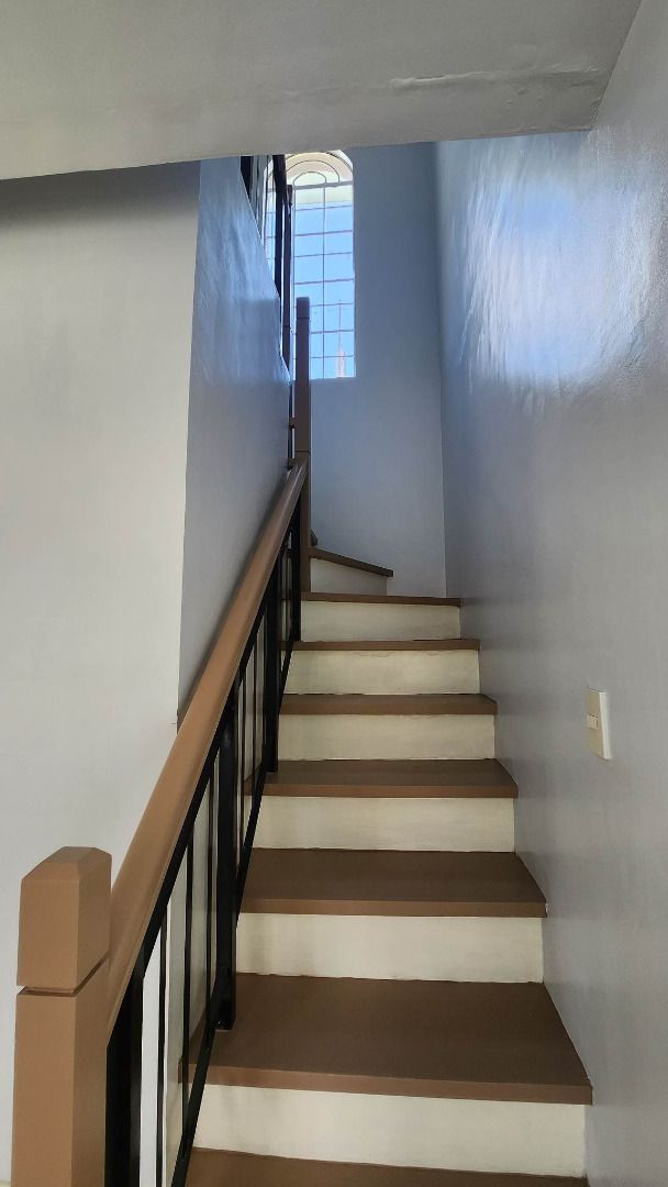 House For Rent with 3BR (Category: Apartments & Condos) located in Taguig. Submitted by rll0428 (Listing ID 1462376591, Image 3). Description: 3 Bedroom corner house near subdivision gate. Il Giardino Residences, Gen Trias, Cavite. Secured and quiet subdivision. Near to schools, church, commercial area. Prefer family. 1 year rental agreement. PDC needed. PM/SMS for more details..