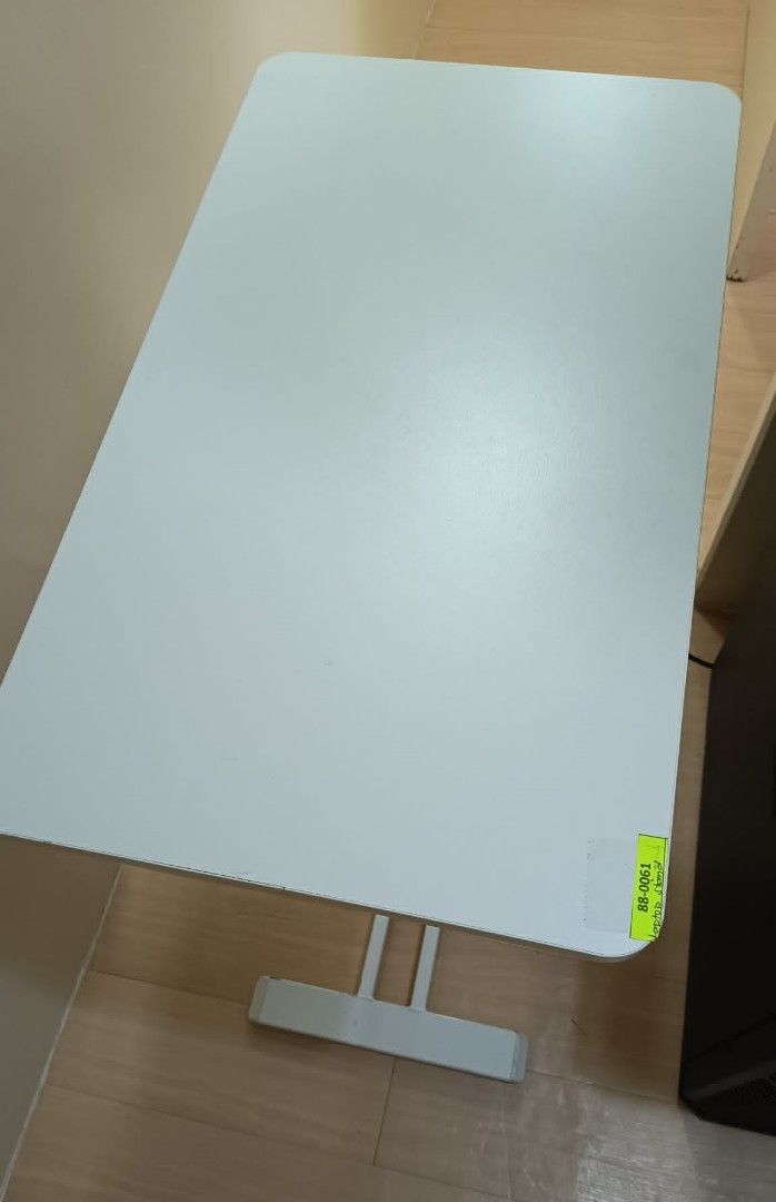 Hydraulic / Height adjustable table (Category: Office Furniture & Fixtures) located in Cavite. Submitted by needful_things01 (Listing ID 1462364092, Image 2). Description: Adjustable bedside table/laptop stand (heavy duty/ Japan quality/ heavy duty/ thick metal base table size: 27.5x16in adjustable height: 26-42in.