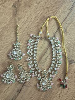 (Category: ) located in . Submitted by radicallypreloved (Listing ID 1462274531, Image 1). Description: .