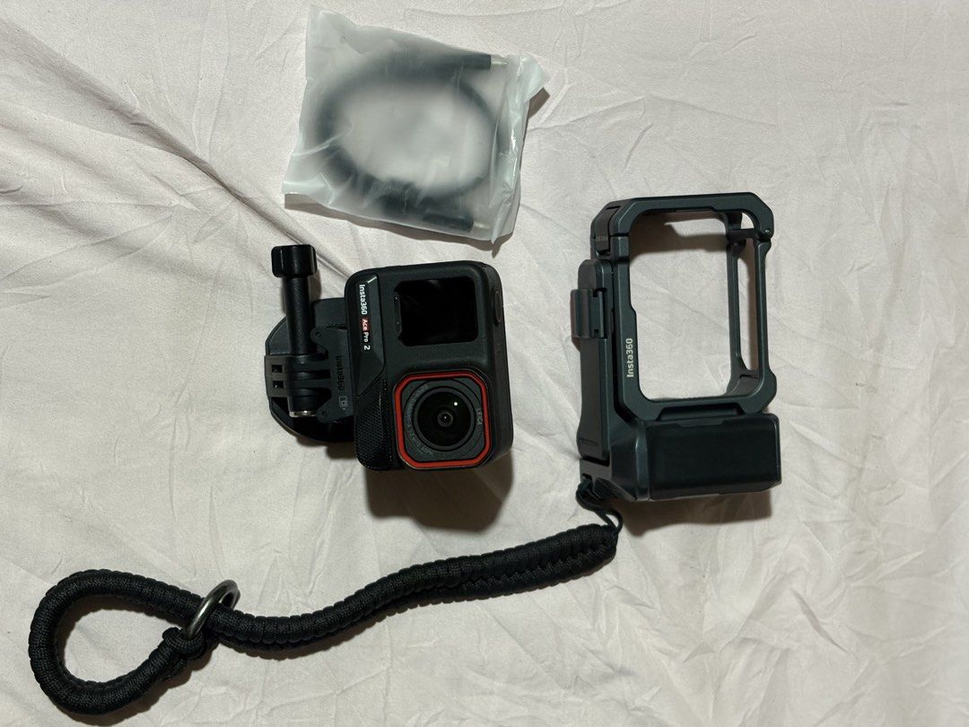 Insta360 Ace Pro 2 Action Camera with Accessories (Category: Cameras) located in Manila. Submitted by karen123341 (Listing ID 1462273844, Image 1). Description: INCLUSIONS Insta360 Ace Pro 2 camera Xplorer Grip / Grip Kit Original boxes Original camera accessories that came with the unit FREE 128GB memory card.