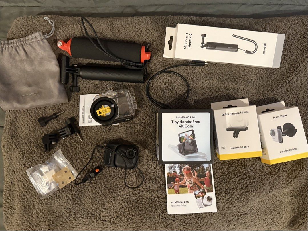 Insta 360 Go Ultra Creator Bundle + Dive Case + Micro SD Card (NEGOTIABLE) (Category: Cameras) located in Caloocan City. Submitted by fastpenguin_075616 (Listing ID 1462350623, Image 1). Description: Insta360 GO Ultra – Creator Bundle (Barely Used) + Dive Case + Micro SD Card Selling my Insta360 GO Ultra, Creator Bundle. Used only 2-5 times — practically brand new, no scratches or wear, works perfectly. Included: • Insta360 GO Ultra camera + Crea