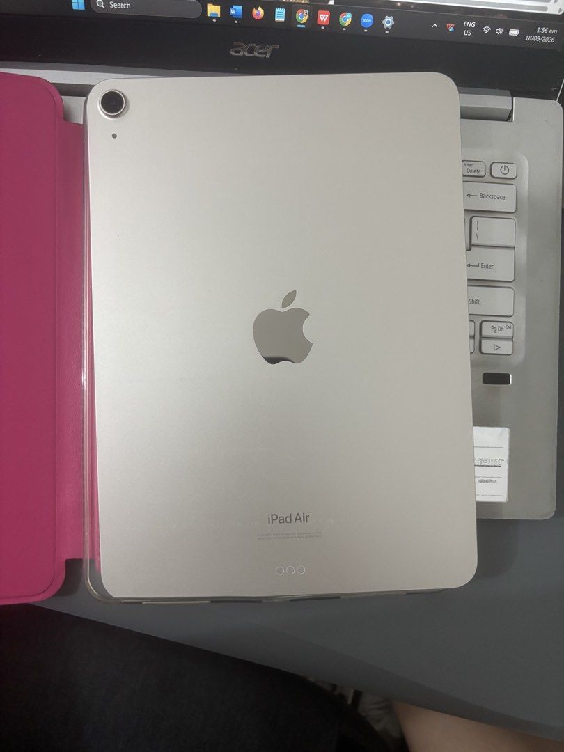 IPAD AIR 11 INCH M2 (Category: iPad) located in Manila. Submitted by noblefalcon.58e2d8 (Listing ID 1462425508, Image 2). Description: White spot on screen other that no issue na 87% BH RFS: magupgrade na me.