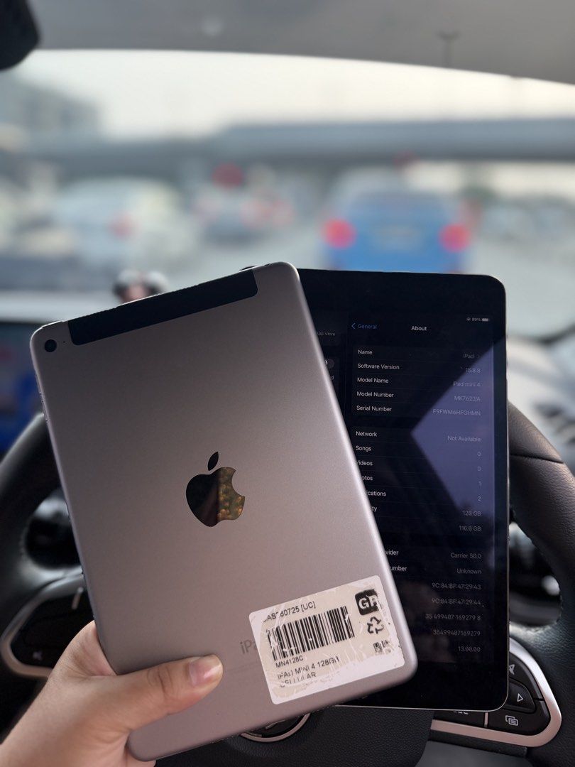 Ipad mini 4 (Category: iPad) located in Ipoh. Submitted by shahaniis (Listing ID 1462269701, Image 1). Description: ✅ ‪WS+60 11‑24,38 ,3135‬ ✅OPEN TRADEIN ACCEPTED ANDROID/IOS ✅COD IPOH PERAK/JAUH ADA CAJ ✅CASH/TRANFER ONLINE ✅COD IPOH/SIMPANG PULAI/GOPENG/. B.GAJH&BERDEKATAN.