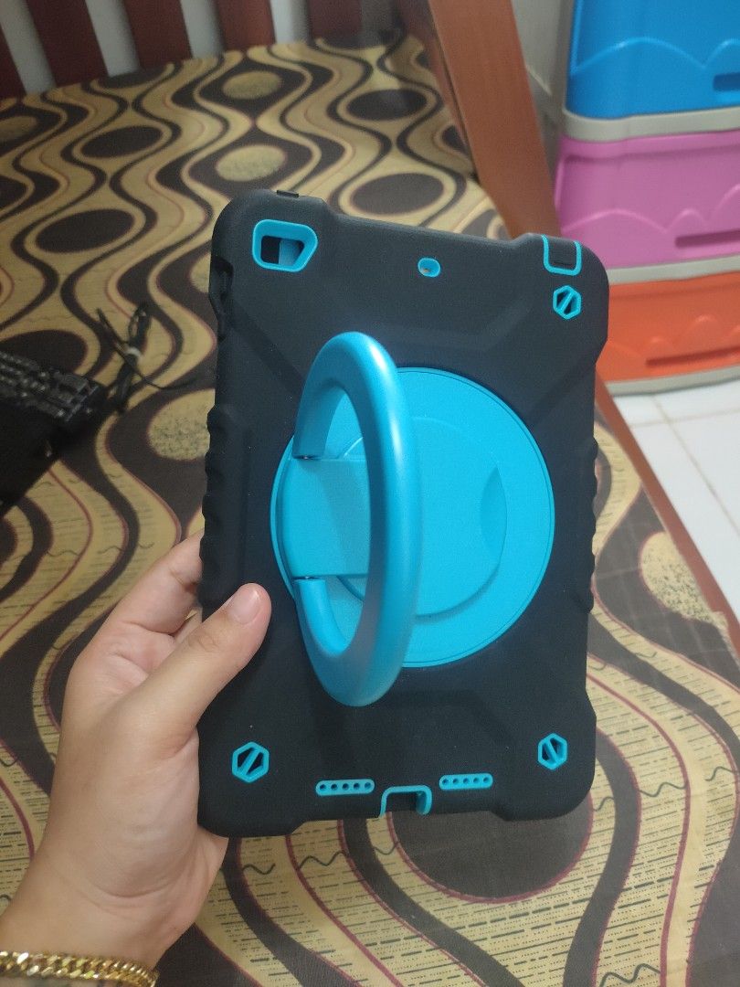 Ipad mini 4 Case (Category: Cases & Sleeves) located in Tayug. Submitted by quennyscollection (Listing ID 1462318342, Image 2). Description: good as new.