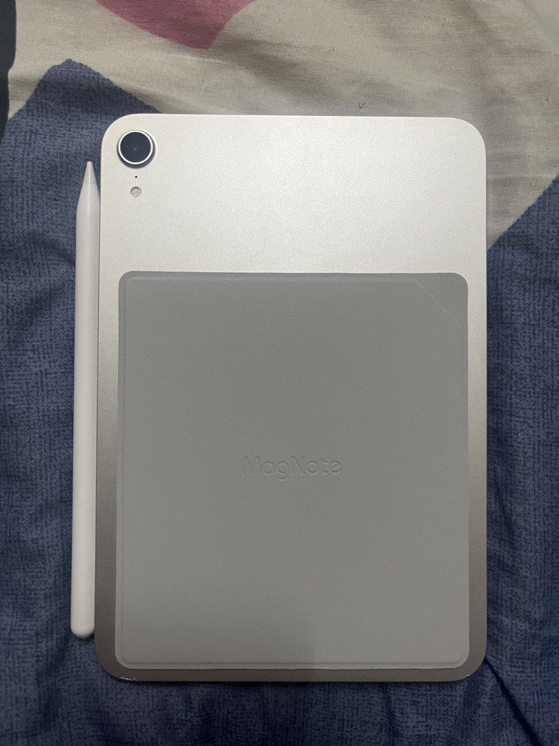 iPad Mini 6 256GB WIFI連Pencil （分類：平板電腦 - iPad）位於 Hong Kong。 由 anna_dd 提交（商品編號 1462303417，圖片 2）。簡介： 美版，正常運作，連代用Pencil一支，不議價，上水交收。