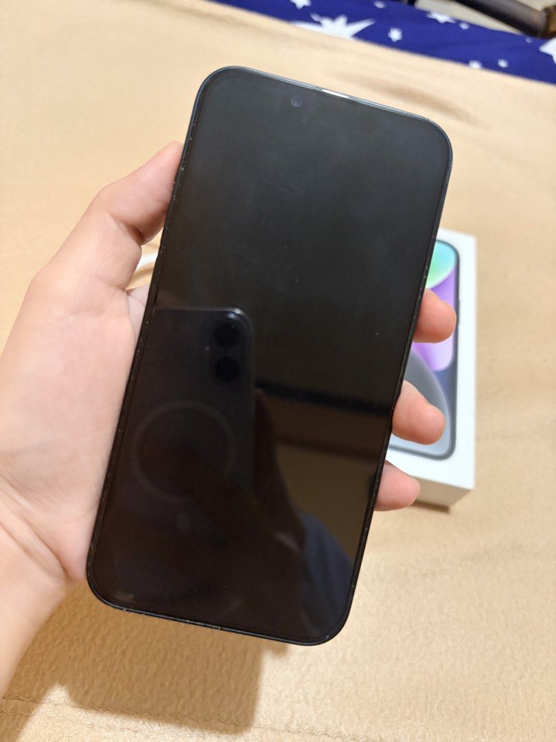 iPhone 14 (128 GB) (Category: iPhone 14 Series) located in Quezon City. Submitted by brightgem-dda9 (Listing ID 1462281265, Image 2). Description: iPhone 14 128GB ✨ UNIT DETAILS: * iPhone 14 128GB *₱16,500 (Slightly Negotiable) * Color: Midnight Blue * iOS Version 26.5.2 * Smart Sim Locked 🔐 * 77% Battery Health 🔋 (Never been replaced) * Face ID ✅ * True Tone ✅ * No History of Repairs ✅ * NTC Approved (from PowerMac) 📦 INCLUSIONS: * Unit * Ori
