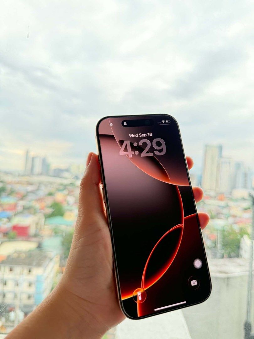 IPHONE 16 PRO (DESSERT TITANIUM) (Category: Others) located in Manila. Submitted by _itspiatos (Listing ID 1462403022, Image 2). Description: iPhone 16 Pro 256gb (Silver) ₱45,000 (Nego for sure buyer) !!! UNIT ONLY !!! Lady owned Battery Health %: 91 No history of repair CC: 381 Free: 5 Phone Cases Meet up only RFS: Upgrade LOC: PASIG CITY.