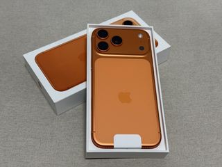 （分類：）位於 。 由 caroousell 提交（商品編號 1462276390，圖片 1）。簡介： 。
