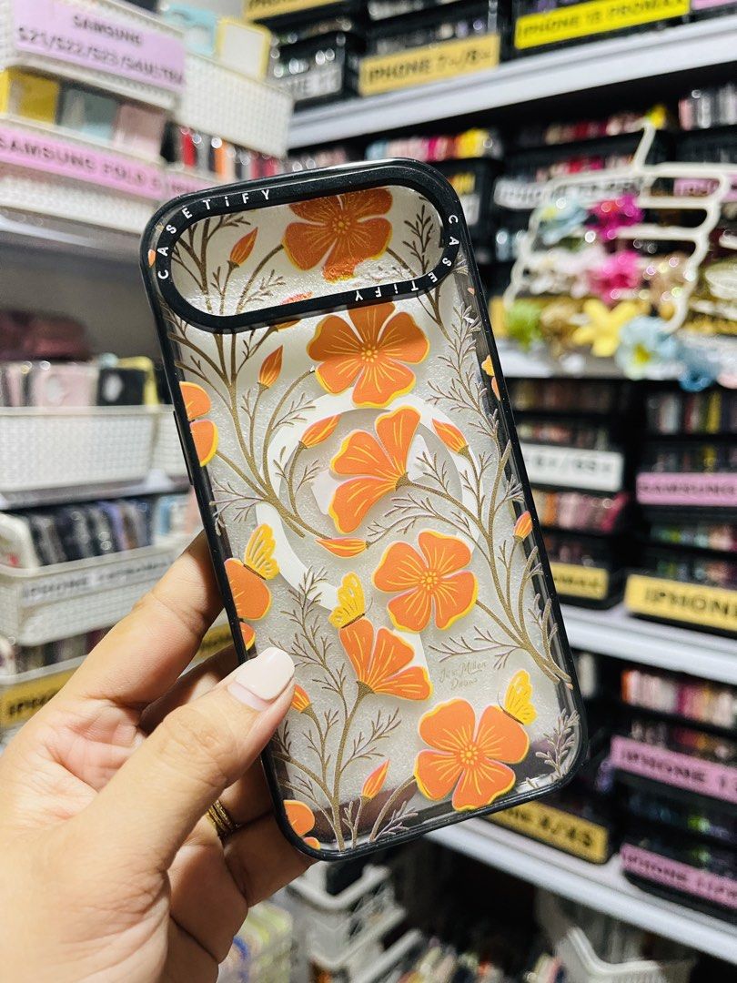 Iphone Air Case (Category: Cases & Sleeves) located in Mandaluyong City. Submitted by co.case (Listing ID 1462340857, Image 2). Description: ₱250 each.