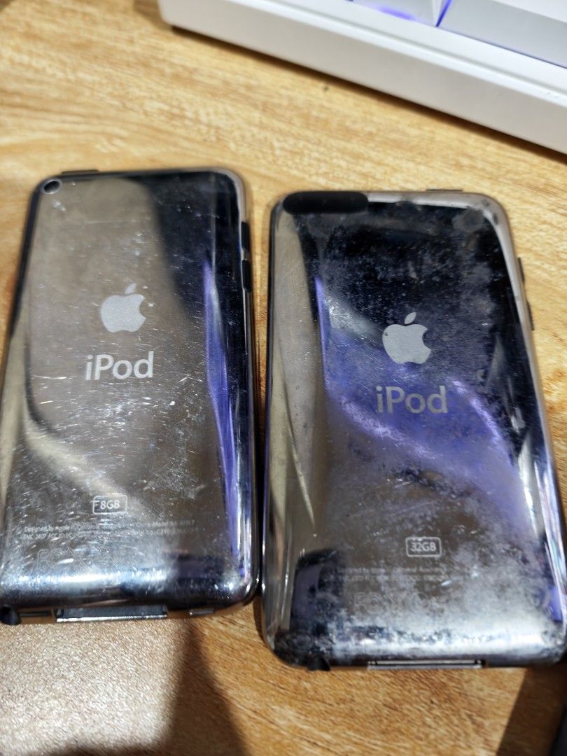 Ipod touch (untested) (Category: Early Generation Mobile Phones) located in Rawang. Submitted by heoshaba (Listing ID 1462370898, Image 3). Description: 5 ipod touch for sale untested price for all.