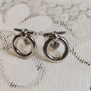 (Category: ) located in . Submitted by prelovedjewelries (Listing ID 1462300564, Image 1). Description: .