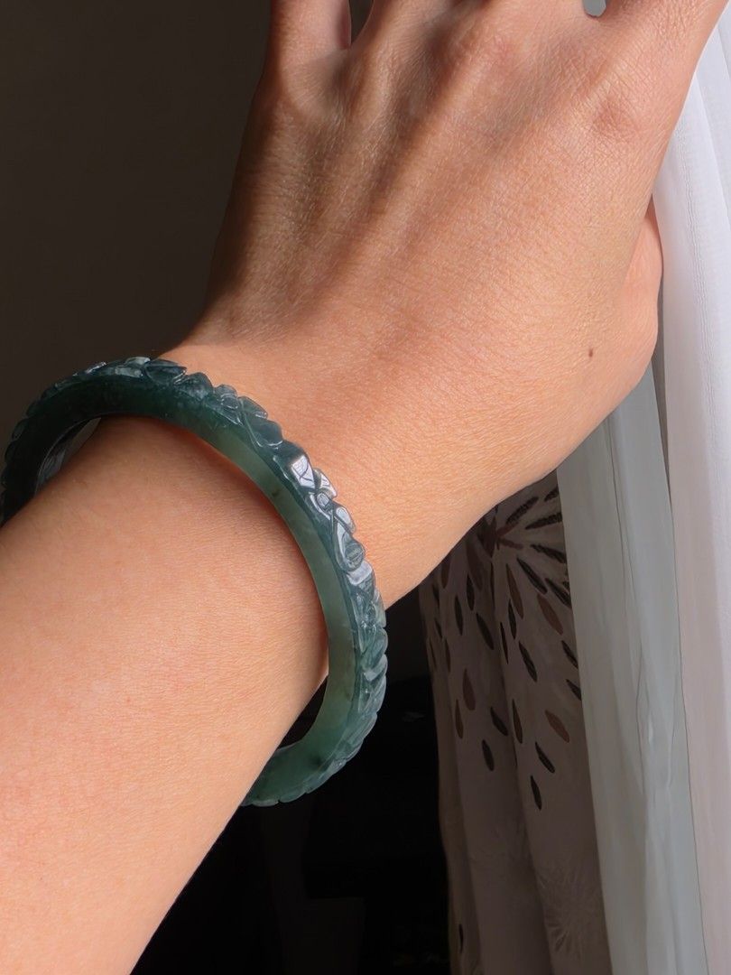 Jade Bangle Flower carving (Category: Bracelets) located in Manila. Submitted by cavalierdolls (Listing ID 1462285547, Image 3). Description: Onhand Blue Water Jade flower carved bangle with Certificate..