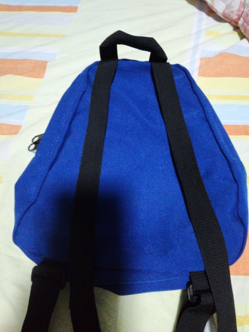 JanSport Blue Mini Backpack (Category: Backpacks) located in Paranaque City. Submitted by bluegreen689 (Listing ID 1462409780, Image 2). Description: - Classic JanSport mini backpack - Royal blue color - Main compartment - Front zip pocket - Adjustable straps for comfort - Ideal for everyday use or travel - Small and compact, fits essentials - Zippers in good working condition.