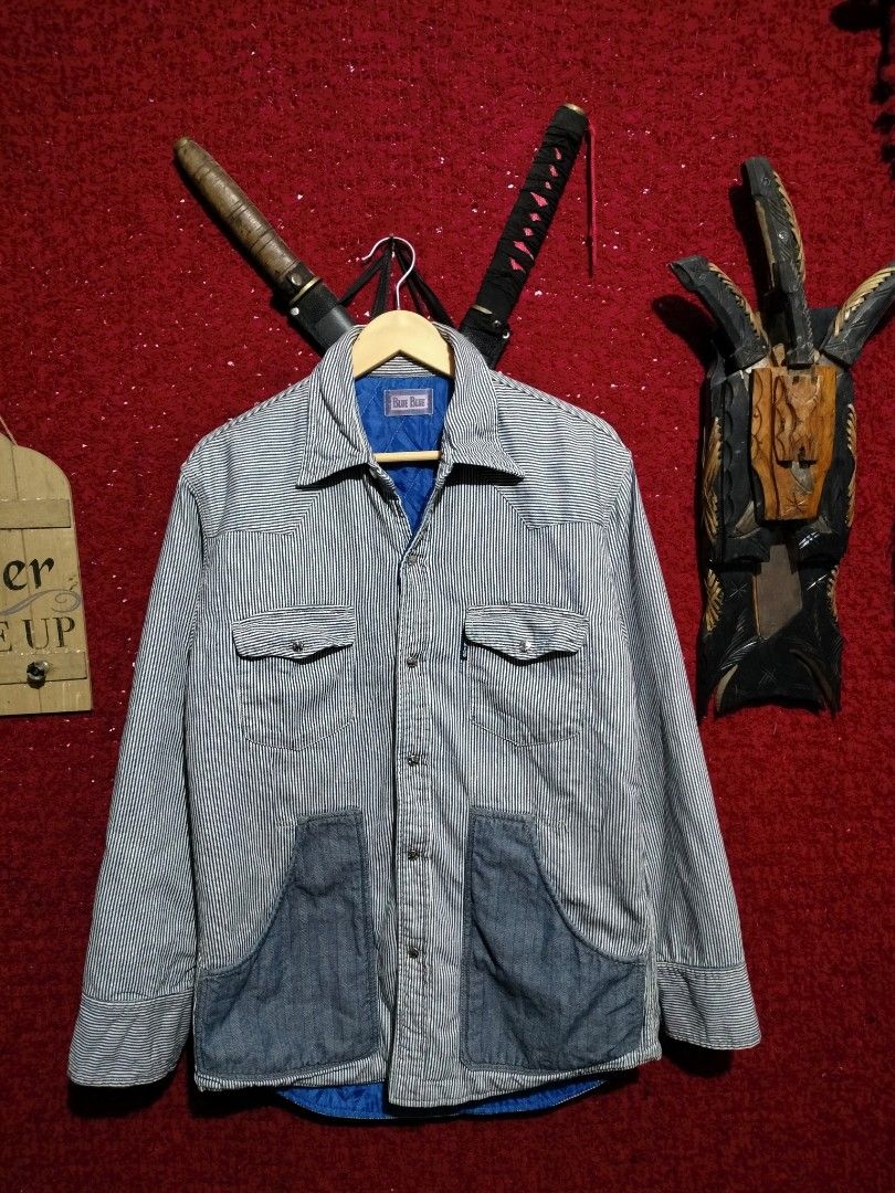 JAPAN BLUE BLUE HICKORY STRIPES WESTER WORK PATCH JACKET FOR MEN'S (Category: Coats, Jackets and Outerwear) located in Baguio. Submitted by vertex_nga.pow (Listing ID 1462398328, Image 3). Description: JAPAN BLUE BLUE HICKORY STRIPES WESTER WORK PATCH JACKET FOR MEN'S LARGE SIZE DIMENSION 29L BY 21 ARMPIT TO ARMPIT EXCELLENT CONDITION BAGUIO LOCATION PLUS SF SA MALAYU JNT COURIER PASS COD UNLI VOUCH PRICE:1880 ONLY PM DM PM DM IF INTERESTED ONLY.