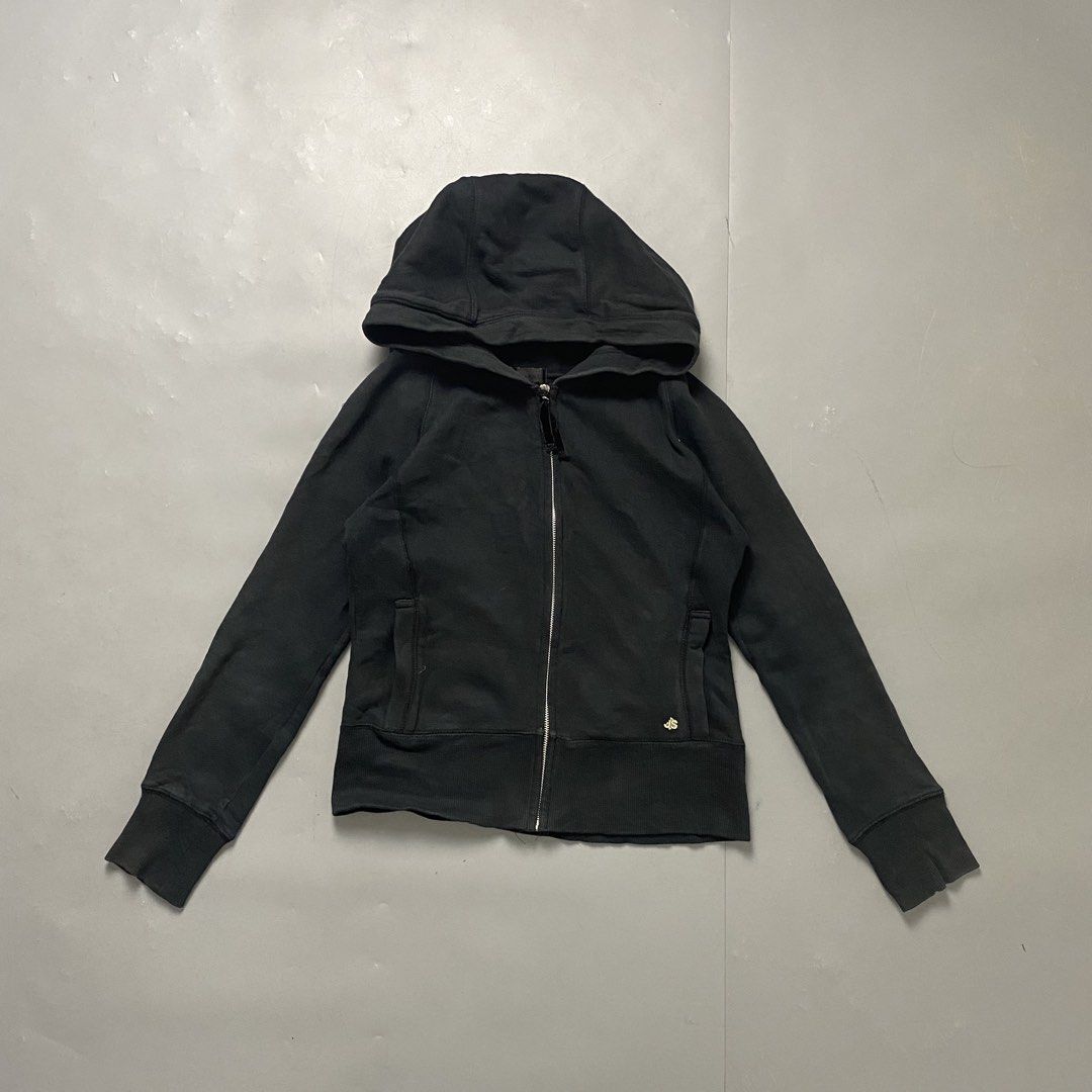 Jill Stuart✨ | Black Full Zip Y2K Jacket (Category: Coats, Jackets and Outerwear) located in Bulacan. Submitted by orc.ph (Listing ID 1462351972, Image 1). Description: Jill Stuart✨ | Black Full Zip Y2K Jacket Material Used: Cotton - Black - Long Sleeve - Zipper Closure - Double Pockets - Full Zip - Jacket - Casual - Y2K - Semi Formal - Streetwear ‎-Size: XS -Width: 15" ‎-Length: 19" ‎ ‎Pristine Condition. No Visible Flaws. No Issue At All ‎ ‎⚠️N