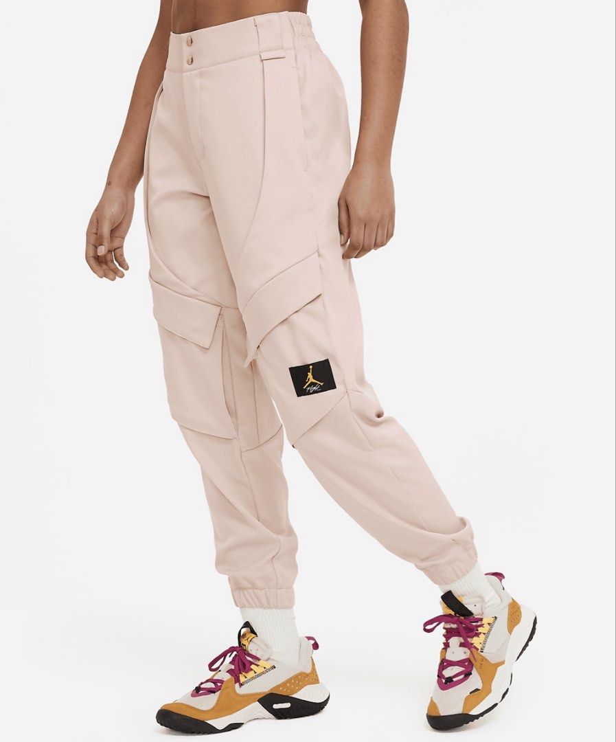 Jordan utility pants (Category: Jeans) located in Bulacan. Submitted by arjoeocano-36257 (Listing ID 1462363713, Image 1). Description: Jordan utilizes pants Size 26 L36 Excellent condition 9/10 499 php Loc: bulacan.