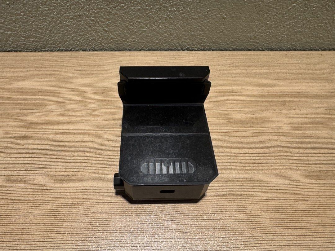 JSAUX Charging Dock for Steam deck (Category: Cables & Chargers) located in Manila. Submitted by kuroshirooreo (Listing ID 1462275180, Image 2). Description: - JSAUX Charging Dock for Nintendo Switch - Keeps your console charged and ready for action - Compact and portable design, perfect for travel - Simple to use: connect your USB-C cable to the back - Ideal as a spare dock or for on-the-go gaming.