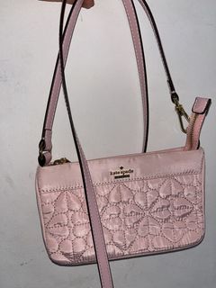 (Kategori: ) berada di . Dikirim oleh prelovedjiie (ID iklan 1462353436, Gambar 1). Deskripsi: .