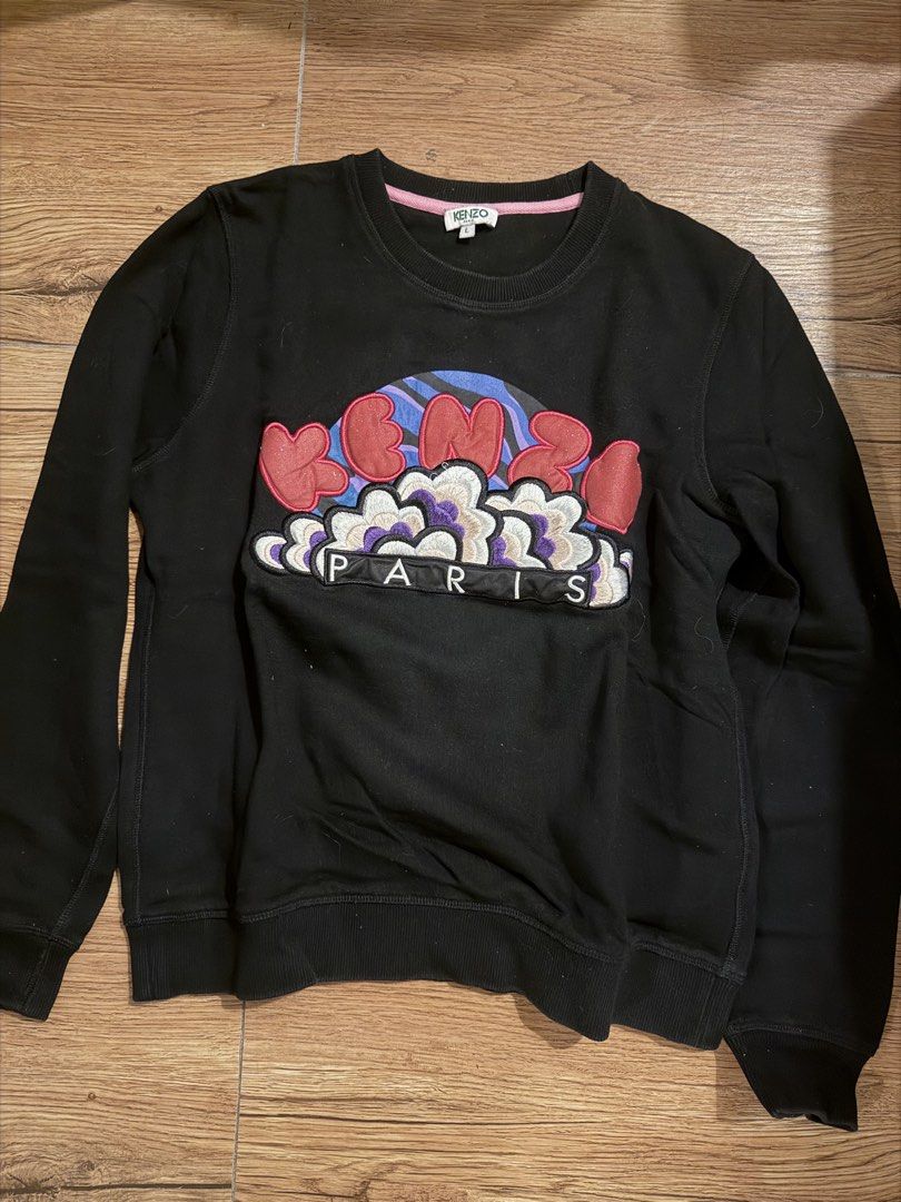 Kenzo Longsleeve (Category: Longsleeves) located in Binan City. Submitted by brandlistbyj (Listing ID 1462353646, Image 2). Description: .