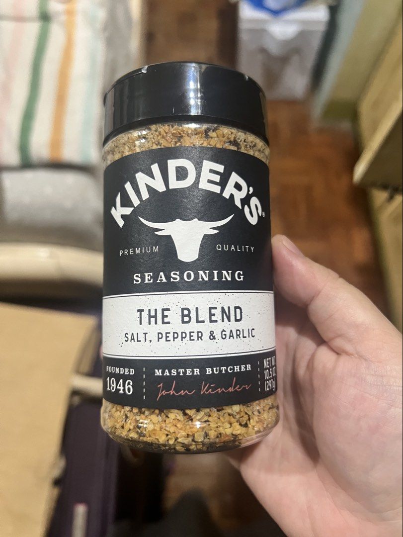 Kinder’s seasong the blend (Category: Spice & Seasoning) located in Paranaque City. Submitted by arianem031087 (Listing ID 1462263820, Image 1). Description: 297 grams Exp: 2029.
