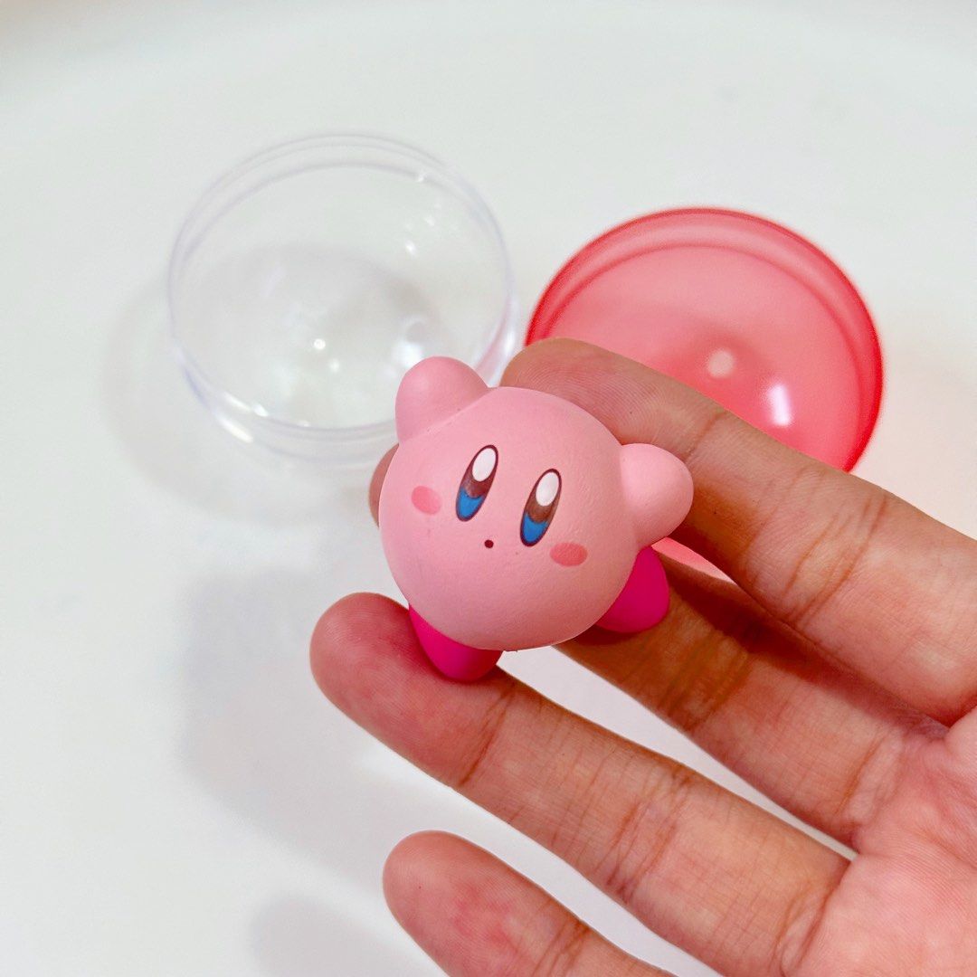 Kirby Gashapon Mini Figure (Category: Designer & Blind Box Toys) located in Manila. Submitted by ashyyel_ (Listing ID 1462430965, Image 2). Description: .