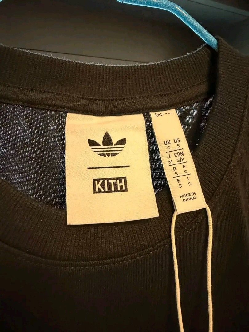 KITH X ADIDAS MESSI GRAPHIC TEE BLACK (Category: Activewear) located in Manila. Submitted by puretiger_a2ce98 (Listing ID 1462417211, Image 2). Description: 1. KITH X ADIDAS MESSI GRAPHIC TEE BLACK.
