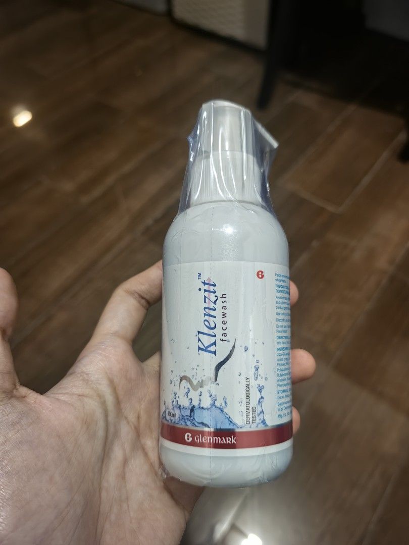 Klenzit Facewash by Glenmark (Category: Face Care) located in Manila. Submitted by theworldlygrocer (Listing ID 1462423567, Image 2). Description: - Klenzit Facewash by Glenmark - 100ml bottle - Dermatologically tested - Effectively cleanses your skin - Imported & Distributed by Glenmark Pharmaceuticals Inc..
