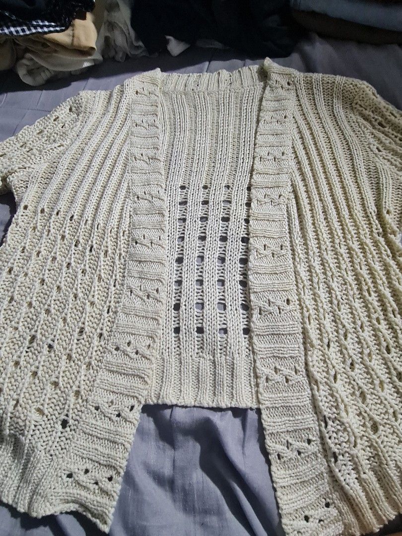 Knitted Cardigan (Category: Coats, Jackets and Outerwear) located in Manila. Submitted by vast_urban.thrift (Listing ID 1462298824, Image 1). Description: Knitted cardigan.
