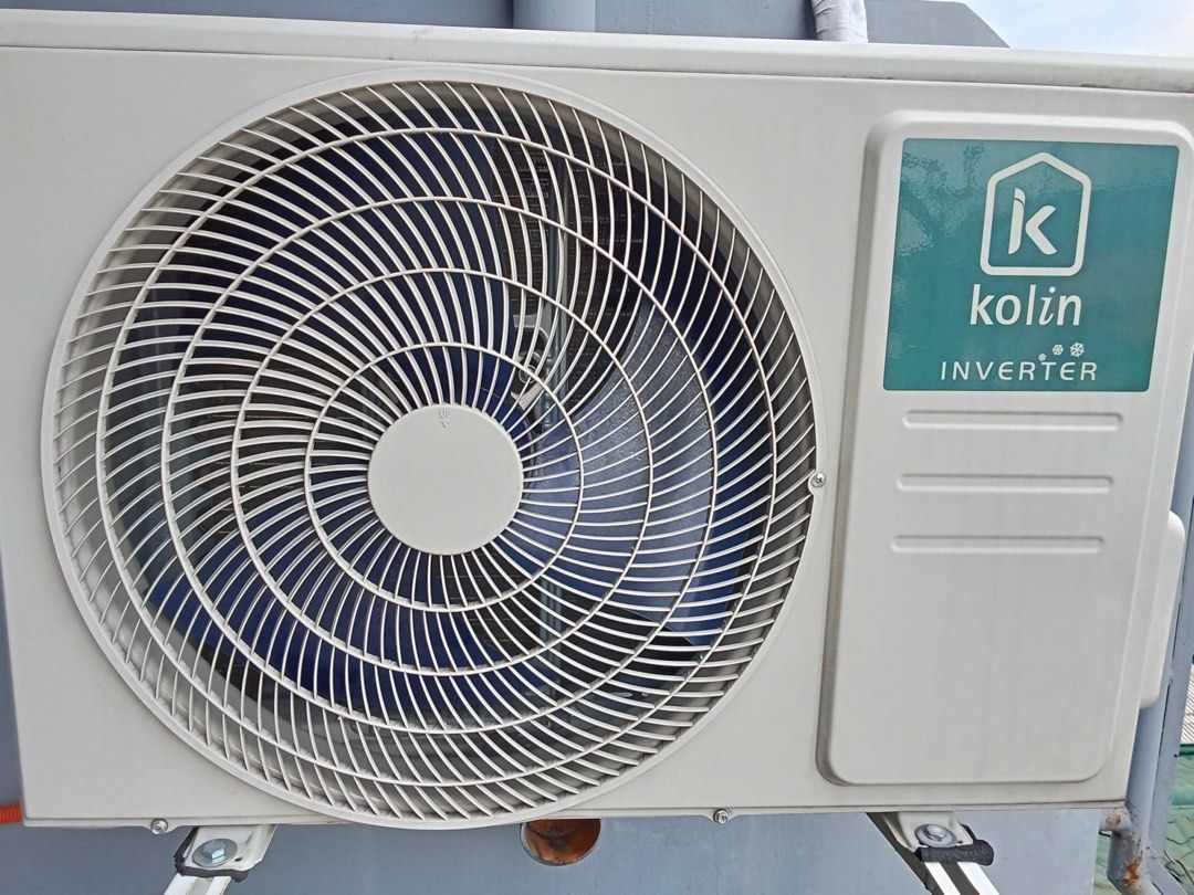 Kolin Inverter Split Type Aircon (Category: Air Conditioning and Heating) located in Quezon City. Submitted by izaronario (Listing ID 1462316625, Image 3). Description: - Kolin Inverter Split Type Air Conditioner - Includes both indoor and outdoor units - Energy-efficient inverter technology - Powerful cooling for your space - Ready for immediate installation FOR SALE: KOLIN 1HP INVERTER AIRCON ❄️ ✨ Kolin 1HP Inverter Air Conditioner • Used for o