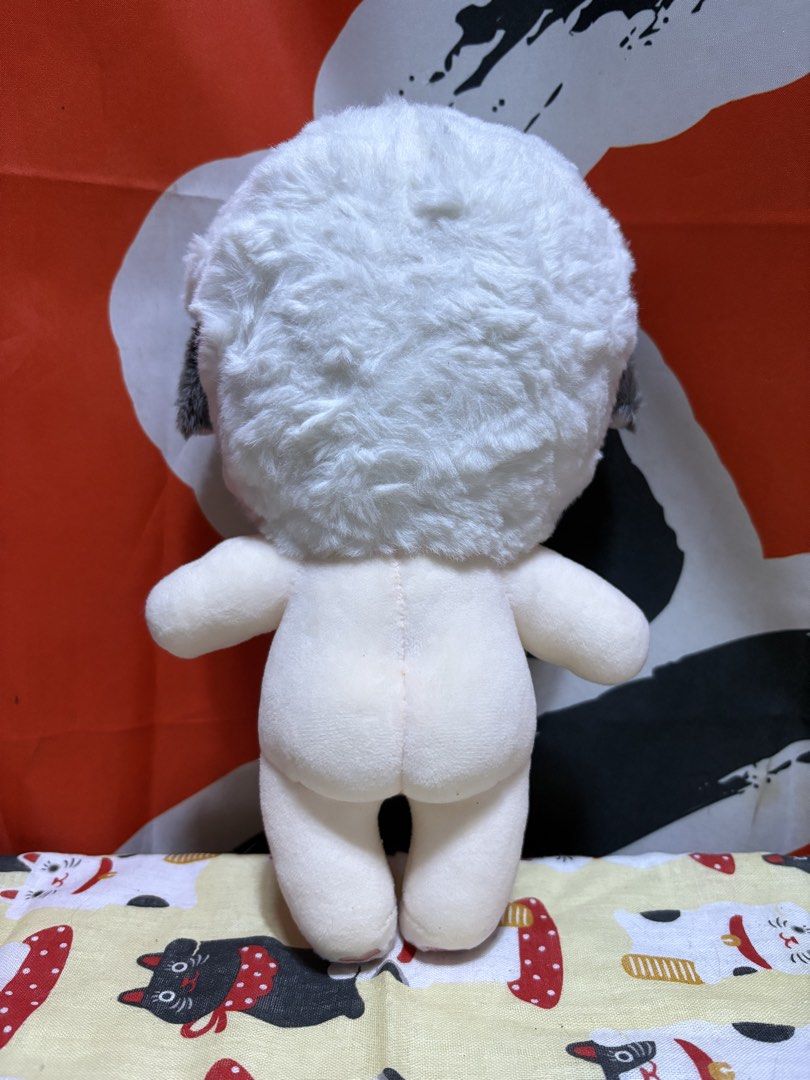 Kpop Doll / 20cm Doll (Category: K-Wave Merchandise) located in Marikina City. Submitted by kdcllcts_ (Listing ID 1462381654, Image 2). Description: .