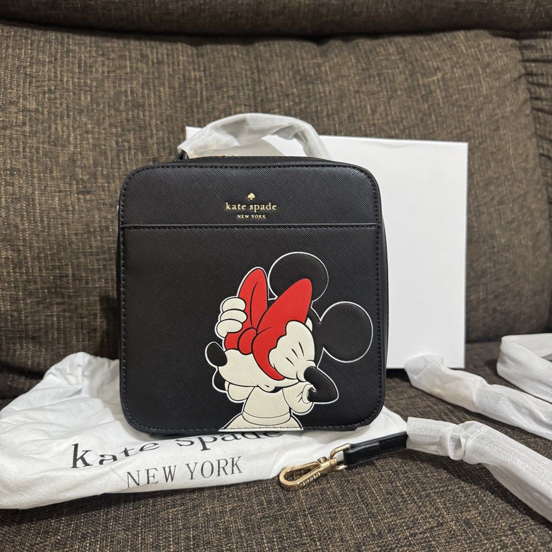KS X Minnie Mouse Vanity Crossbody (Category: Cross-body Bags) located in Bulacan. Submitted by mykakarizza (Listing ID 1462263643, Image 1). Description: RESTOCK ONHAND✨✨ ₱1100 with box KS X Minnie Mouse Vanity Crossbody Size: 17 x 7 x 17 cm Box included 📸 Actual pics! 🙋🏻‍♀️ ─── ✦ ─── ✦ ─── ✦ ─── ✦ ─── 🛍️ LOOKING FOR MORE RESELLERS 🛍️ ✨ Buy 3 pcs of ANY items — FREE SHIPPING NA!🚚 ✨ Buy 10 items → FREE SF + ₱50 OFF EACH! 💖 PM us for 30 pcs
