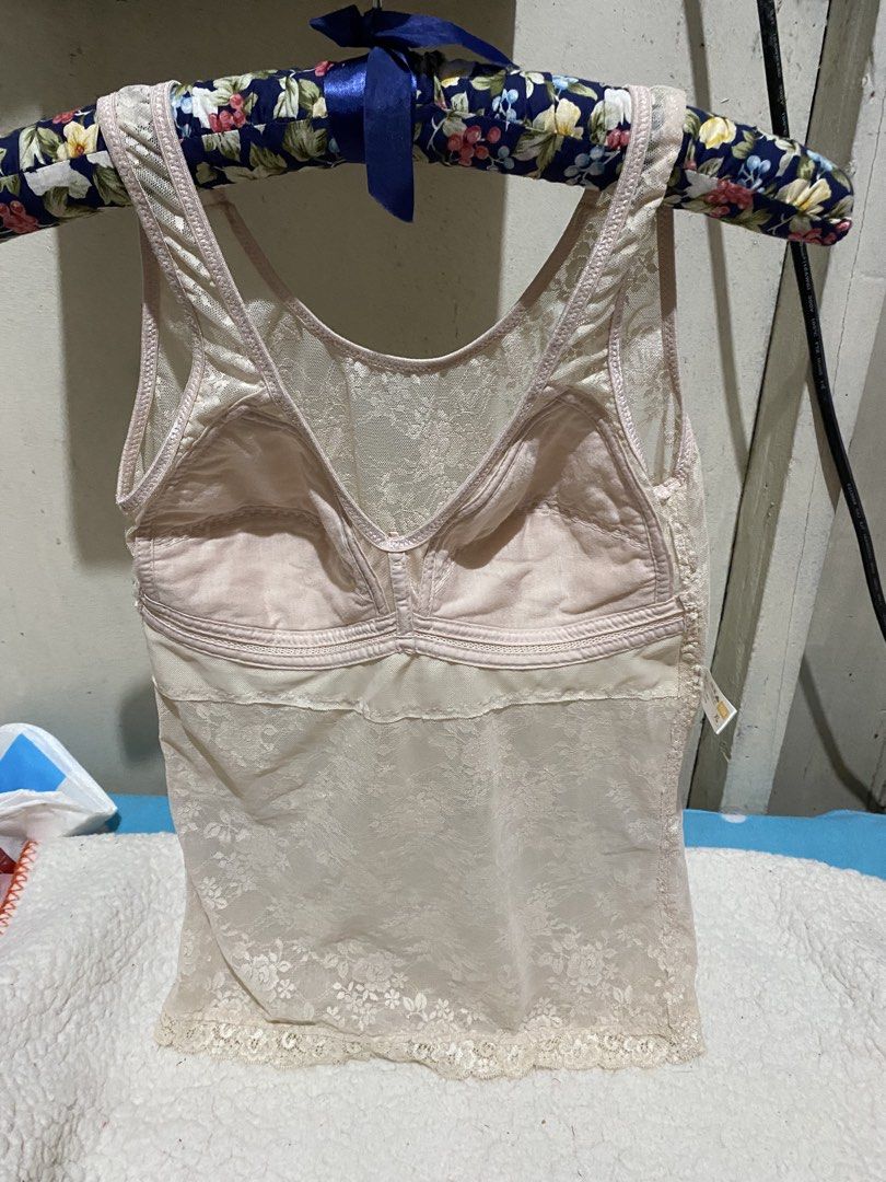 Lace Camisole with Built-in Bra (Category: Undergarments & Loungewear) located in Manila. Submitted by resi.diaz (Listing ID 1462431193, Image 3). Description: - Undersized XL on tag. Fits medium, cup B. - Cream colored camisole - Delicate lace overlay - Built-in bra with light padding - Adjustable straps - Hem with lace trim - Comfortable and supportive for daily wear - Perfect for layering.