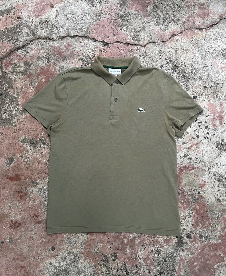 Lacoste Paris Polo Shirt, (Category: Luxury Apparel) located in Dapitan. Submitted by gelbread (Listing ID 1462395242, Image 2). Description: .