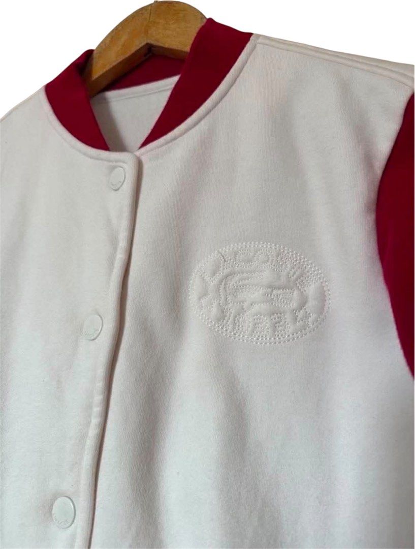 Lacoste Varsity (Category: Coats, Jackets and Outerwear) located in General Santos City (Dadiangas). Submitted by jancocoby (Listing ID 1462306806, Image 3). Description: Size Small Fit Exellent .