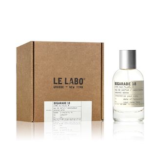 （分類：）位於 。 由 glamoroussss 提交（商品編號 1462362510，圖片 1）。簡介： 。