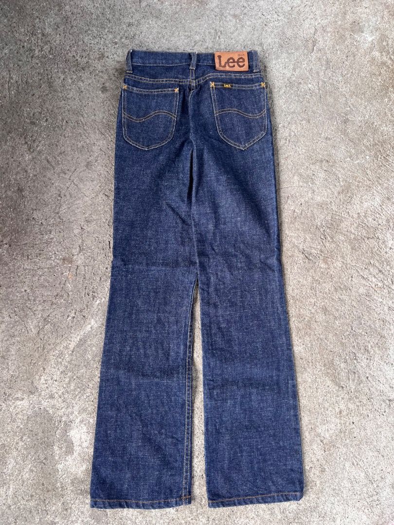 Lee Raw Indigo for Her (Category: Jeans) located in Caloocan City. Submitted by veliichoir (Listing ID 1462419144, Image 2). Description: Size 24 .