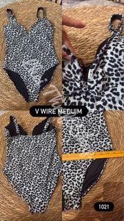(Category: ) located in . Submitted by lheithriftshop (Listing ID 1462290791, Image 1). Description: .