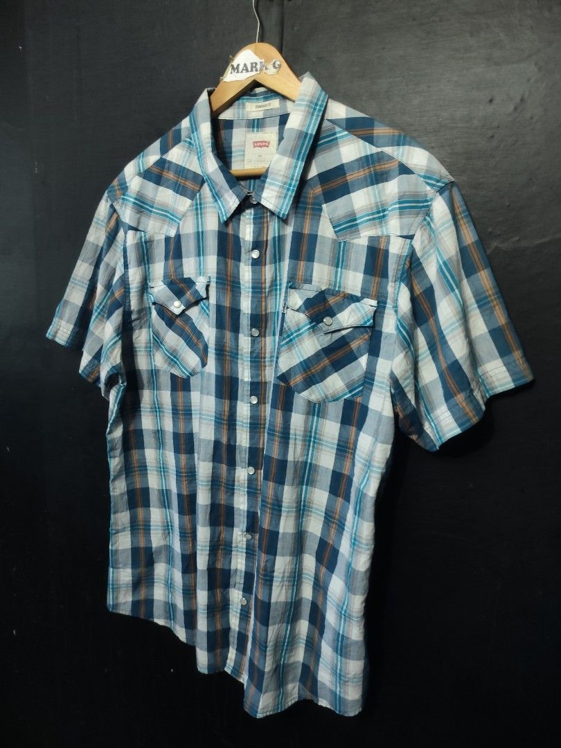 Polo Levis (Category: Formal Shirts) located in Santa Cruz. Submitted by mark_grimaldo (Listing ID 1462407080, Image 3). Description: Lebayss western check shirt with pearl snaps 2XL ✅Size: 2XL ( 24 x 31) ✅P 350+sf ✅Good condition 🚫Need wash w/.minor stain see last pic Laguna Area DM 📩📩.