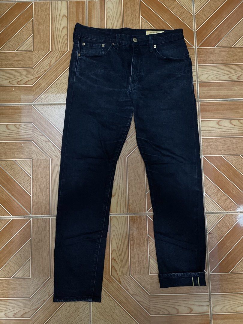 LEVI’S 512 GOLD SELVEDGE (Category: Jeans) located in Muntinlupa City. Submitted by clarencemirones (Listing ID 1462298940, Image 2). Description: LEVI’S 512 GOLD SELVEDGE W32 L38 6.5hem like new! dm me .