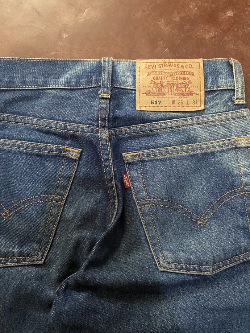 Levi’s 517 Bootcut (Category: Jeans) located in Malita. Submitted by ronnyboi (Listing ID 1462273591, Image 2). Description: W:27 L:40 T:10 H:9 Mine:1400.