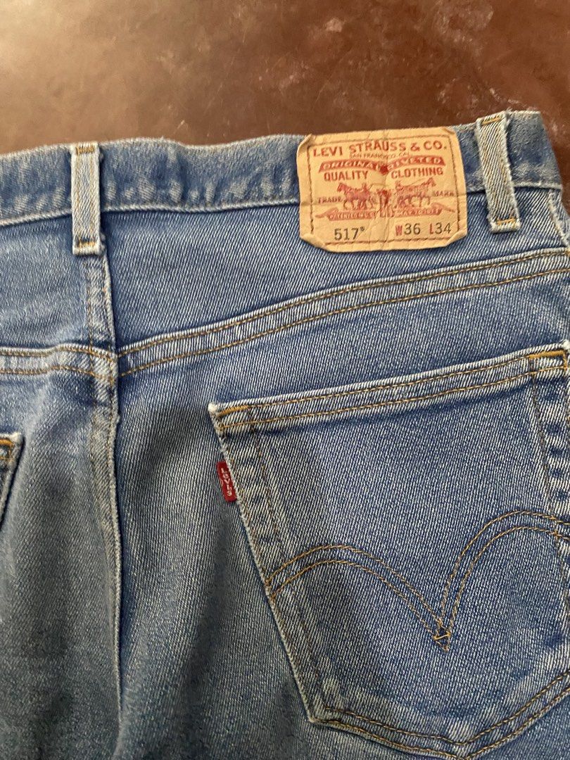 Levi’s 517 Distressed Bootcut (Category: Jeans) located in Malita. Submitted by ronnyboi (Listing ID 1462273417, Image 3). Description: W:34 L:38 T:12 H:8.2 issues on pics need wash Mine:1000.