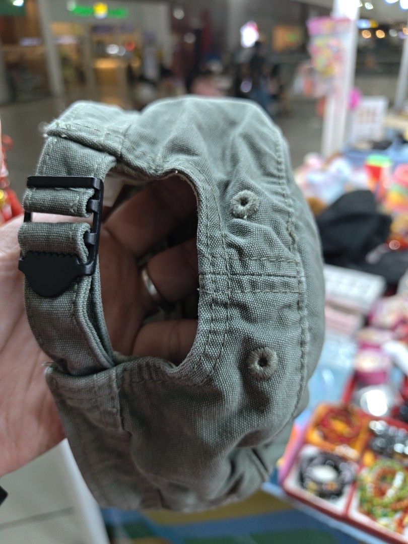 Levis cap (Category: Caps & Hats) located in Tacloban City. Submitted by barbzdeguzman2026 (Listing ID 1462350939, Image 3). Description: .