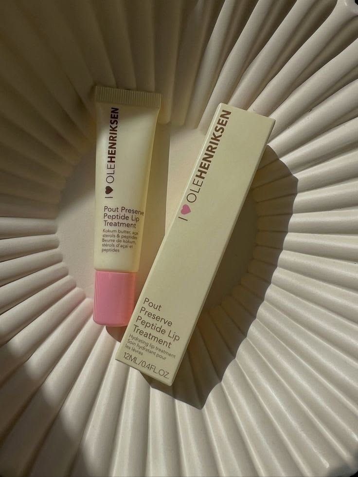 LF: Ole henriksen vanilla bonbon (Category: Makeup) located in Manila. Submitted by alxdeclutters (Listing ID 1462302641, Image 1). Description: im looking for olehenriksen vanilla bonbon send condi pics/price.