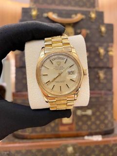 (Category: ) located in . Submitted by redrabbitluxury_singpore (Listing ID 1462331807, Image 1). Description: .