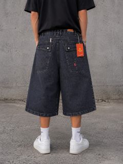 (Category: ) located in . Submitted by fashion_hub69 (Listing ID 1462311431, Image 1). Description: .