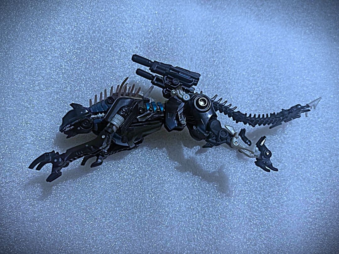 Loose ROTF RAVAGE Hasbro Deluxe Class Decepticon Transformers (Category: Action & Battle Toys) located in Pasay City. Submitted by Chariselyn (Listing ID 1462411389, Image 1). Description: Loose ROTF RAVAGE (1,000+sf) Hasbro Deluxe Class Decepticon Transformers Series: Movie - Revenge of the Fallen, 2009 Scale: 4.5 inches Stock: 1 Condition: 10/10 Issues: 0 Accessories: complete, no manual Mode of Payment: GCash or through your rider Shipping opt